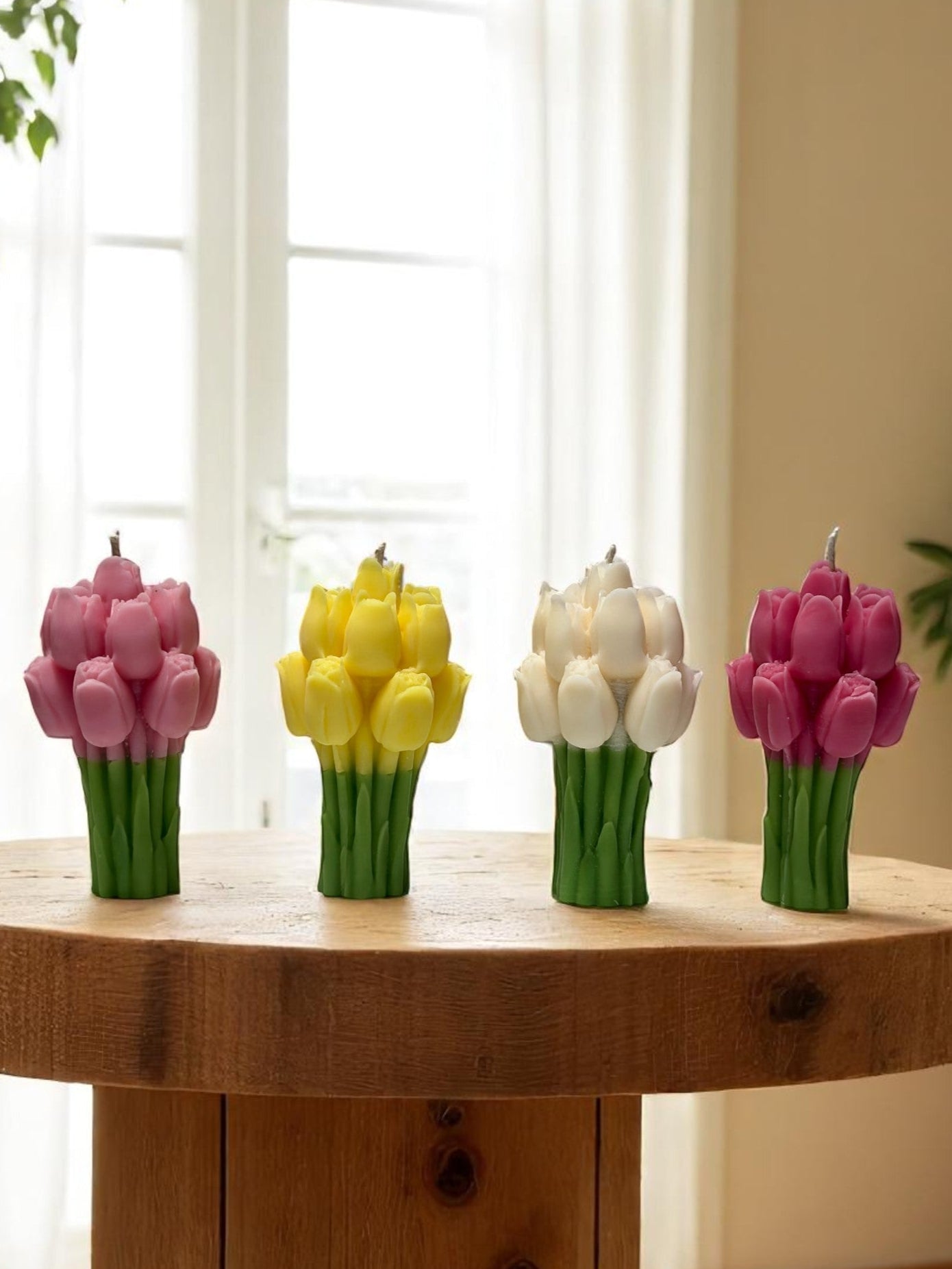 Tulip Candle – Handcrafted Floral Elegance - Sugar Candle