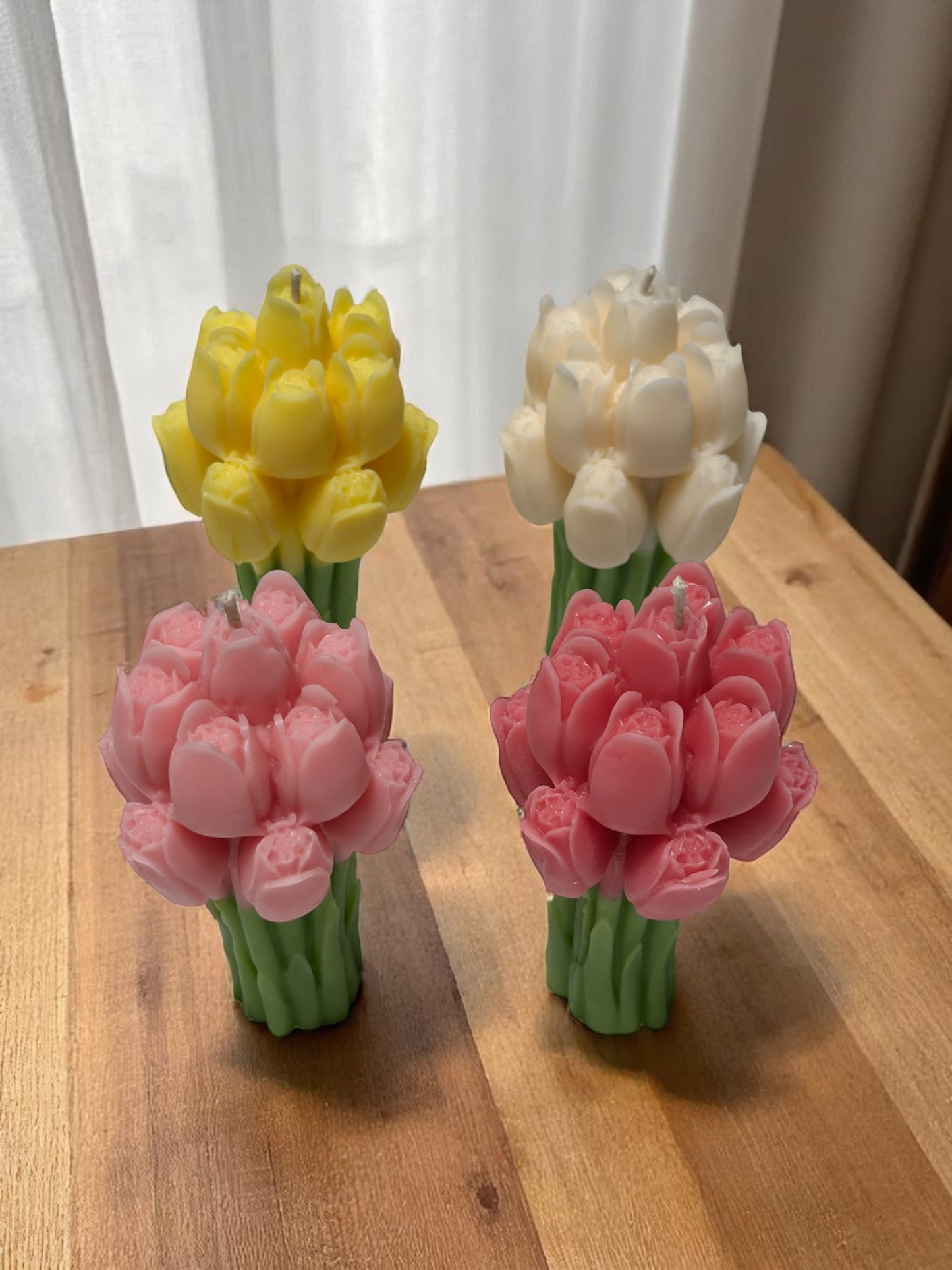 Tulip Candle – Handcrafted Floral Elegance - Sugar Candle