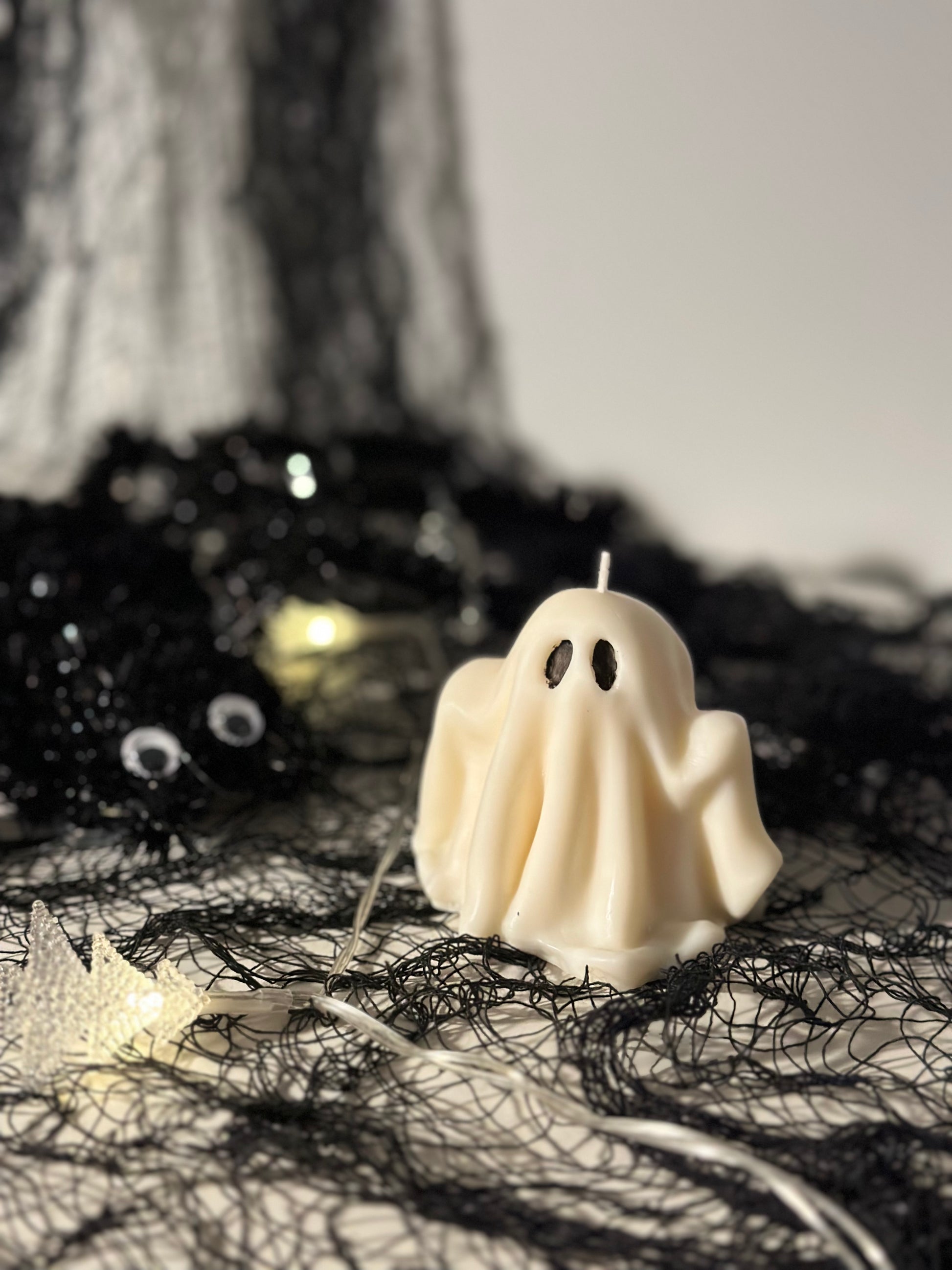 Halloween Ghost Candle – spooky halloween candle & gift for any occasion - Sugar Candle
