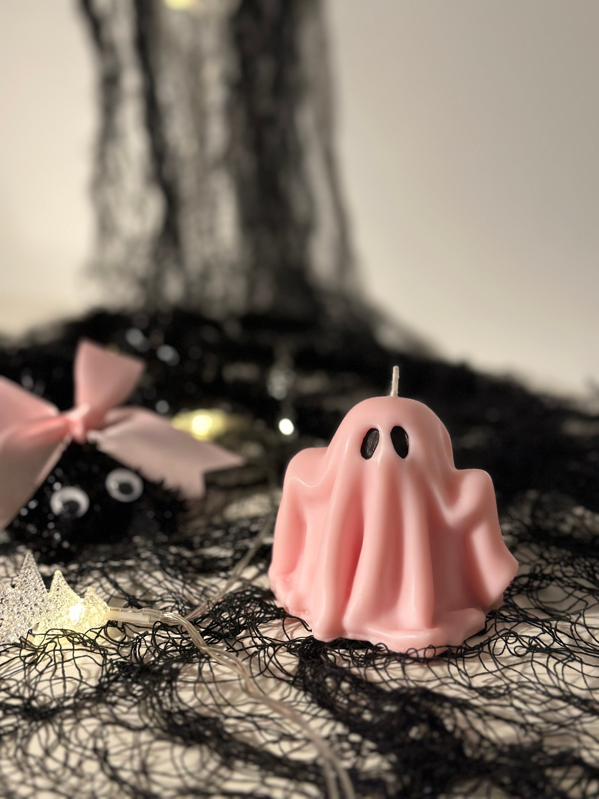 Halloween Ghost Candle – spooky halloween candle & gift for any occasion - Sugar Candle