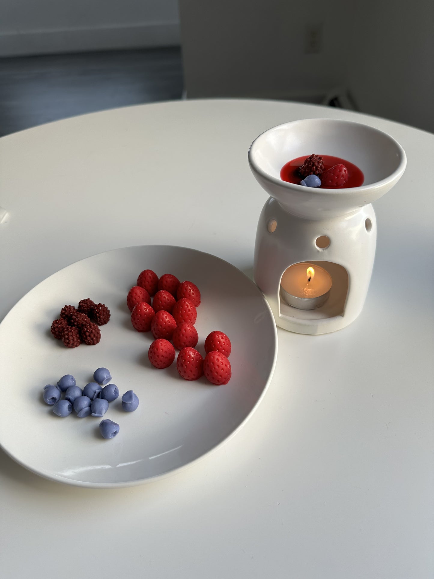Strawberry Wax Melt – strawberry wax tart & dessert candle gift