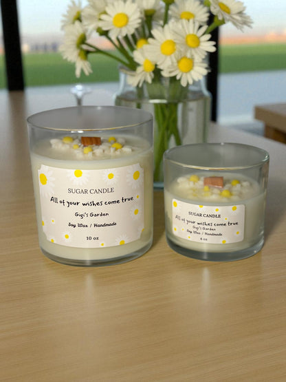 Daisy Flower Candle – floral scented candle & gift for any occasion - Sugar Candle