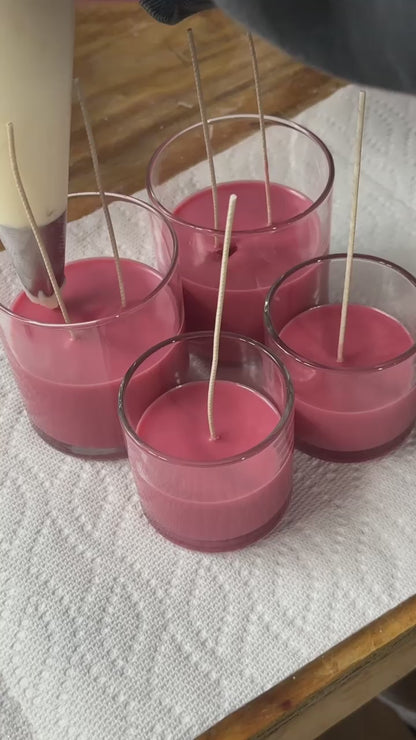 Valentine's Day Candle – Cranberry Apple Soy Candle