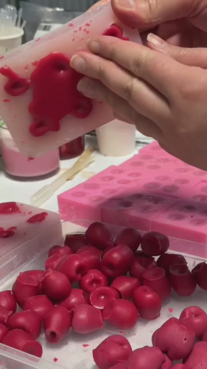 Cherry Jam Candle – Cherry-Scented Soy and Gel Wax Candle