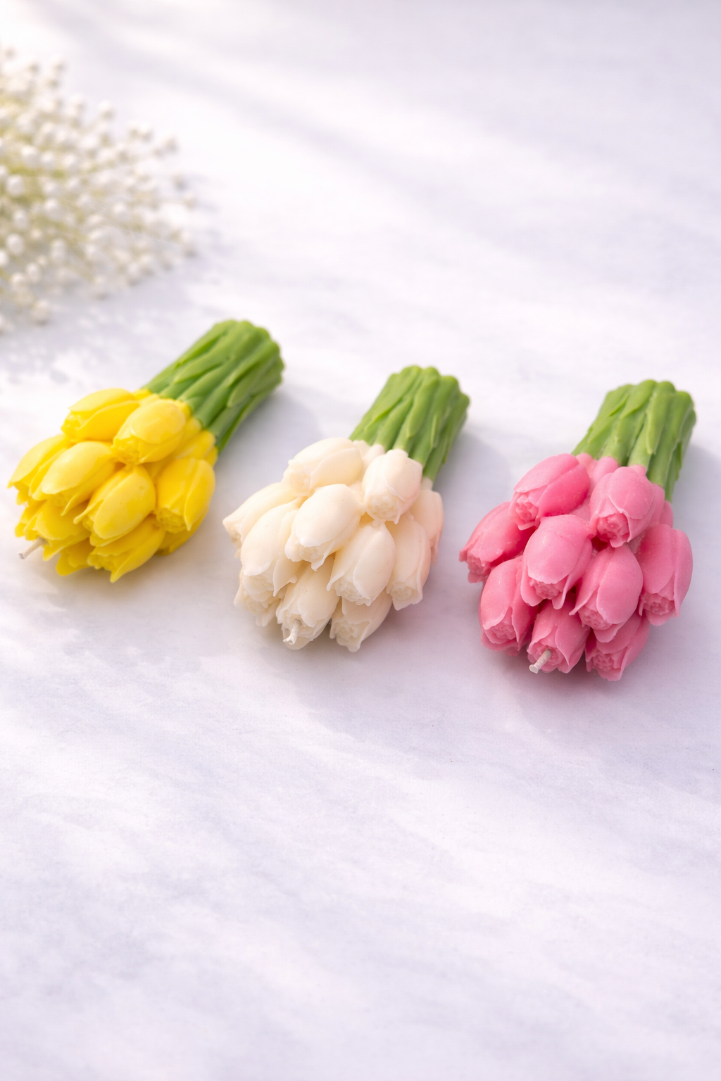 Tulip Candle – Handcrafted Floral Elegance