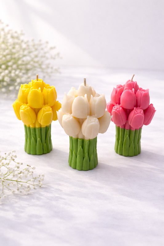 Tulip Candle – Handcrafted Floral Elegance